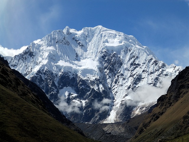 Apus: Sacred Mountains of the Andes, Peru things to see | Peruvian Sunrise